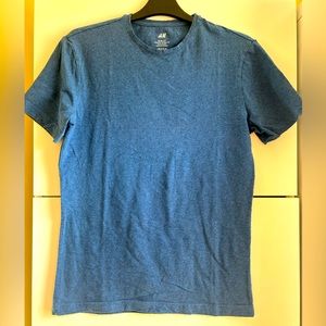 Mens’s H & M slim fit short sleeve tee